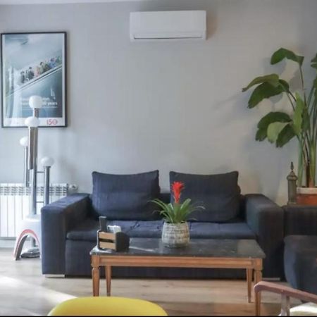 Design Apartment Near City Center Madrid Exteriör bild