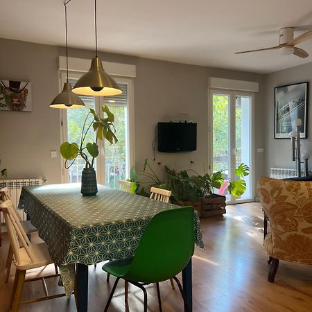 Design Apartment Near City Center Madrid Exteriör bild