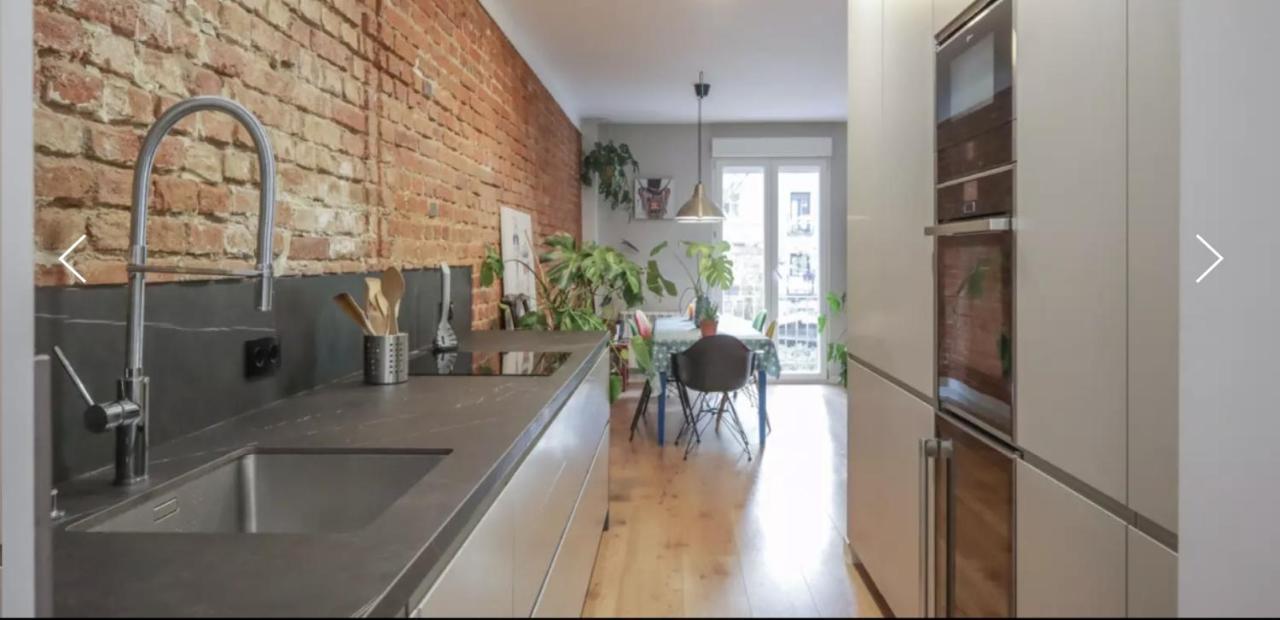 Design Apartment Near City Center Madrid Exteriör bild
